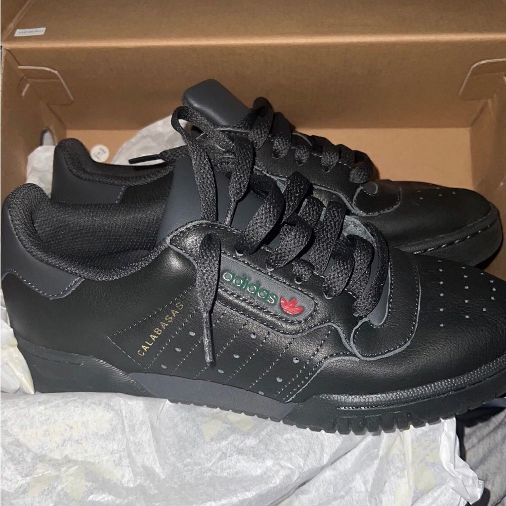Yeezys X Adidas Calabasas Core Black